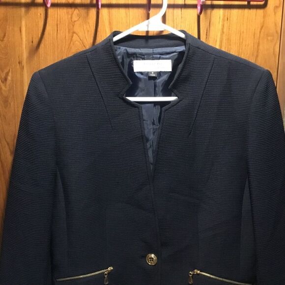 NWOT Tahari Brand Women’s Dress Jacket Size 8 - Picture 4 of 10
